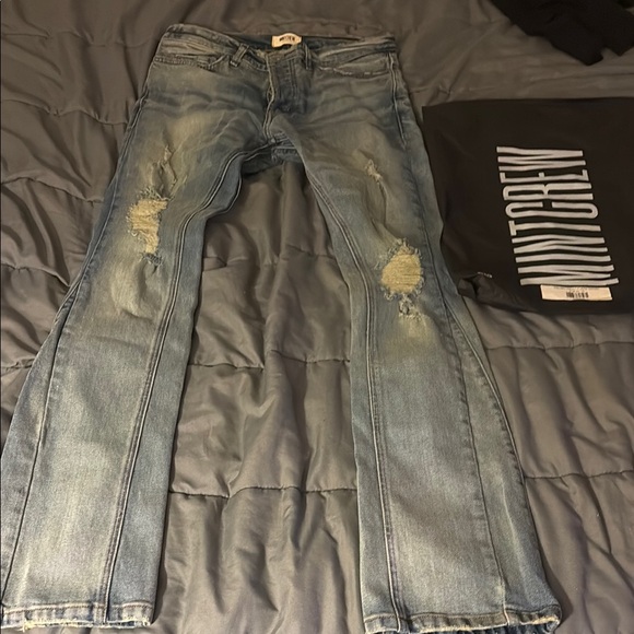 MINTCREW MALIBU WASH. Men's Light Blue Distressed Jeans - Picture 1 of 4